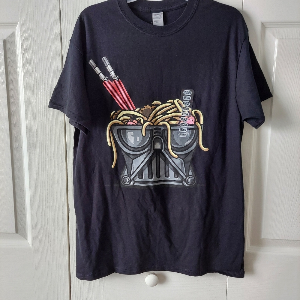 Men's star wars Darth vender Tshirt Size-M